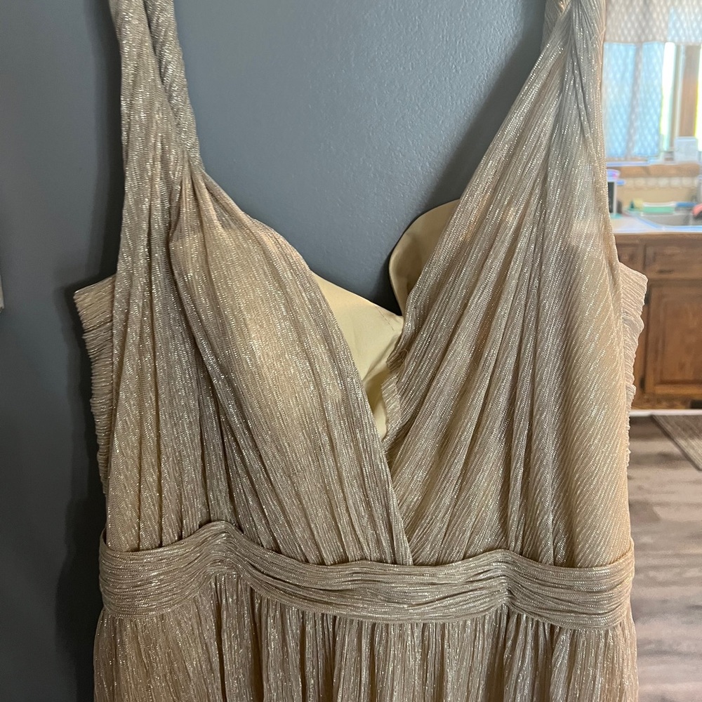 Gold shimmer Allure dress 1516 new with tags size 14